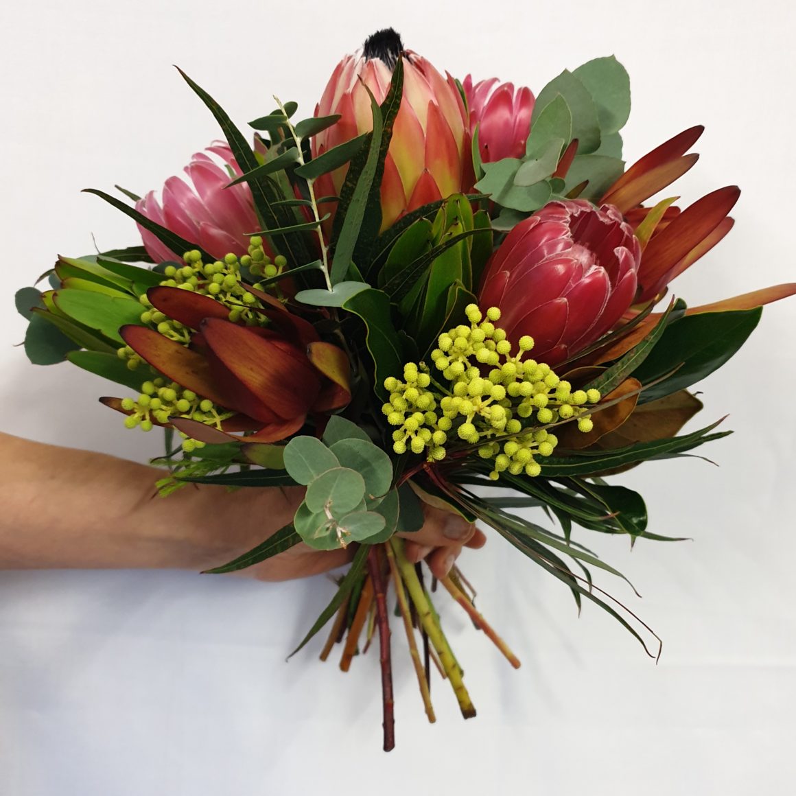 Get Exquisite Flowers By Perth's Master Florist Delivered | Barefoot ...